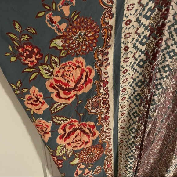 Green Floral Multicolor Kimono - Picture 3 of 5